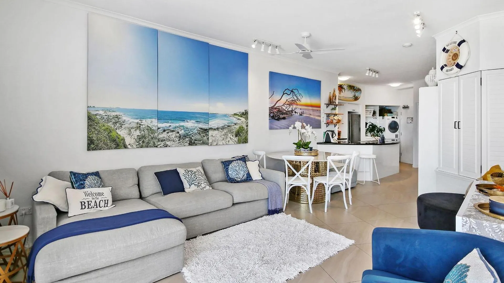 Absolute Beachfront Rolling Surf Resort 卡伦德拉 公寓